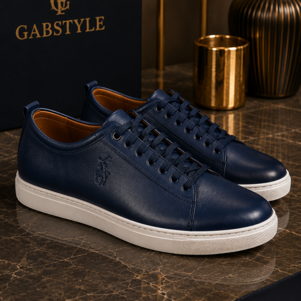Baskets Homme Bleu Marine en Cuir – Sneakers Élégantes à Semelle Blanche